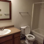 Picture of 1120 Loy Ave Wahpeton Apartment for Rent - bathroom